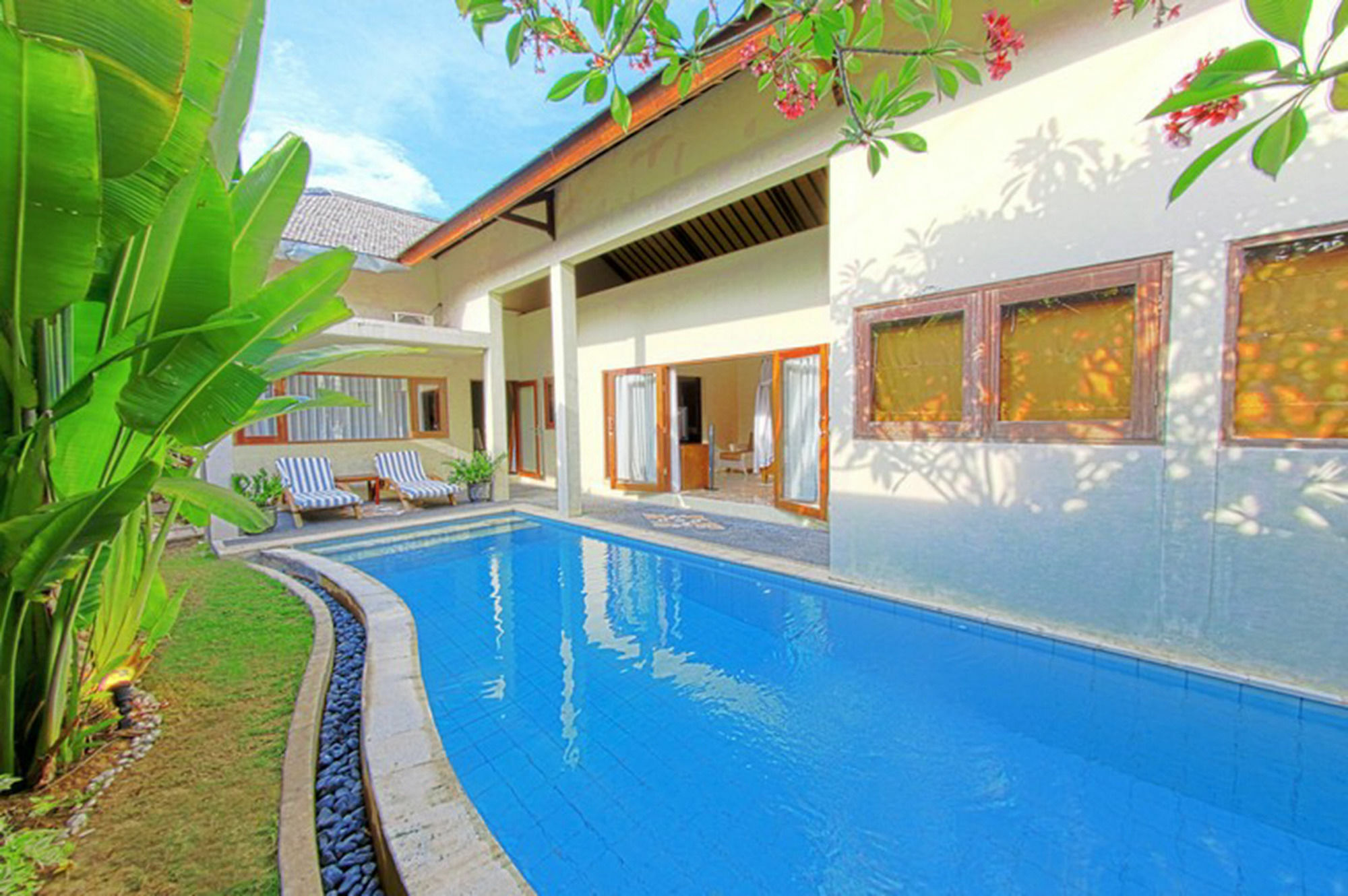 Nunamkhalu Private Villa And Spa Νούσα Ντούα Εξωτερικό φωτογραφία