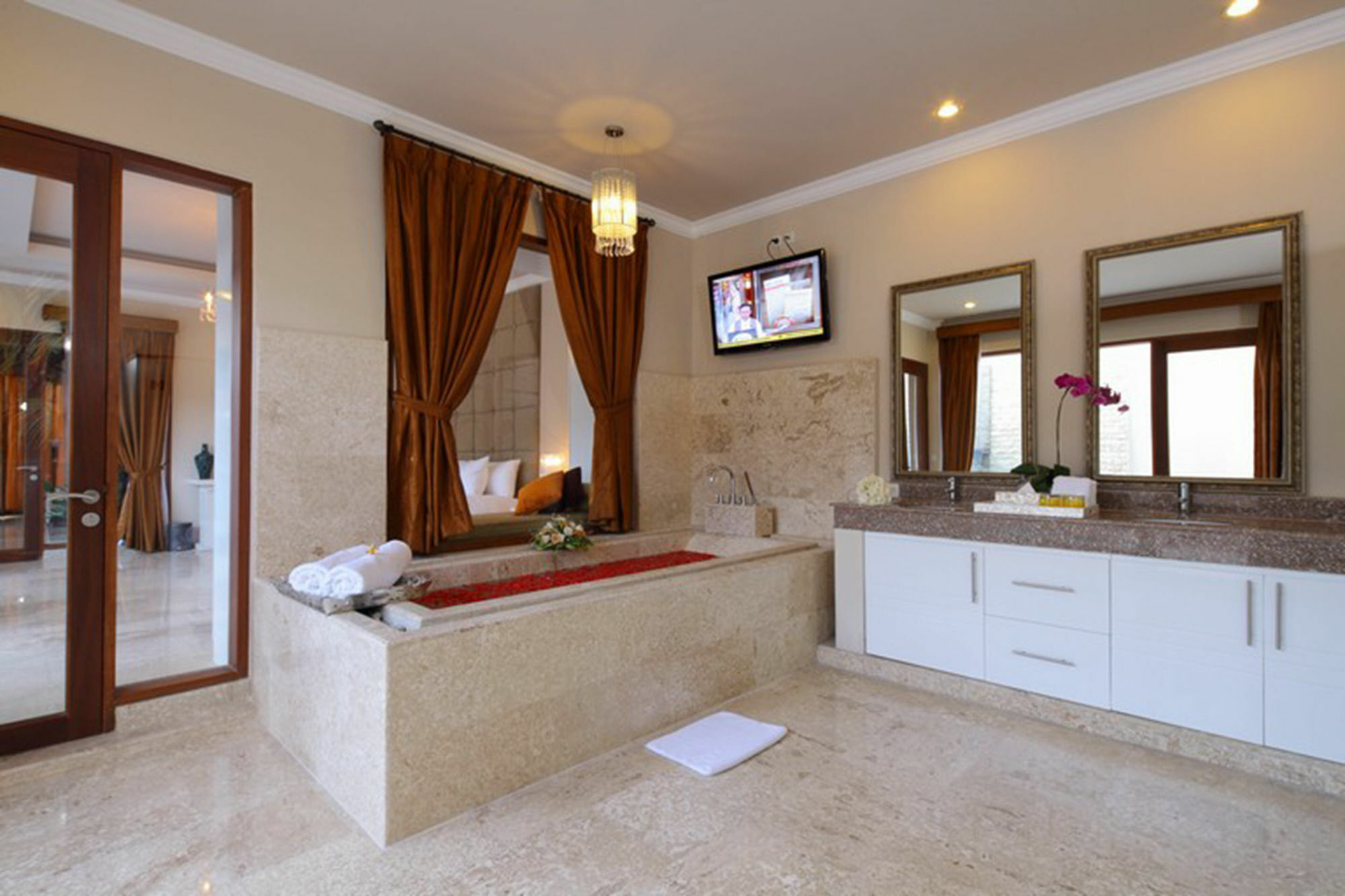Nunamkhalu Private Villa And Spa Νούσα Ντούα Εξωτερικό φωτογραφία