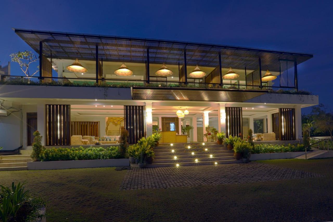 Nunamkhalu Private Villa And Spa Νούσα Ντούα Εξωτερικό φωτογραφία